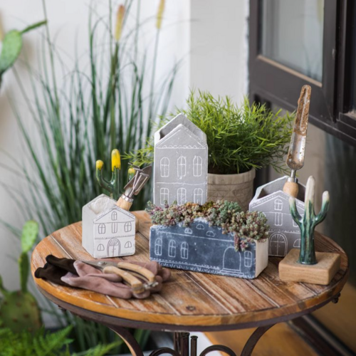 Minimalist TinyHome Clay Planters - Stylish & Durable Design