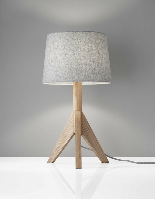 372538_1.jpg Rustic Natural Ash Wood Tripod Base Table Lamp