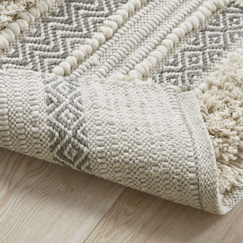 44403612-972f-4b65-9290-4486240eb93e.jpg Woven Texture Stripe Bath Rug (Grey, 20" x 32")